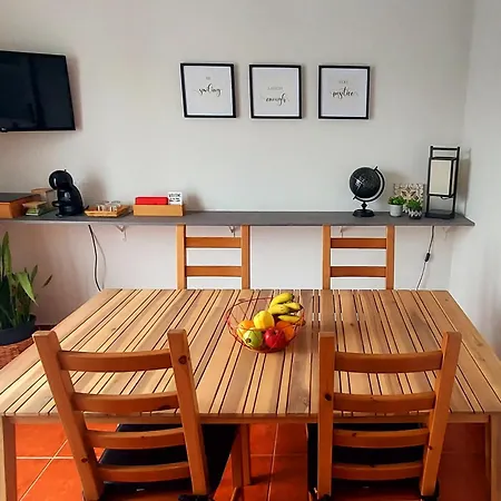 Ti Maria Blue House * Πόντα Ντελγκάντα